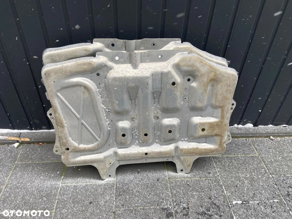 DOLNA OSŁONA SILNIKA PRZÓD L8B2-7E063 LAND ROVER DEFENDER - 1