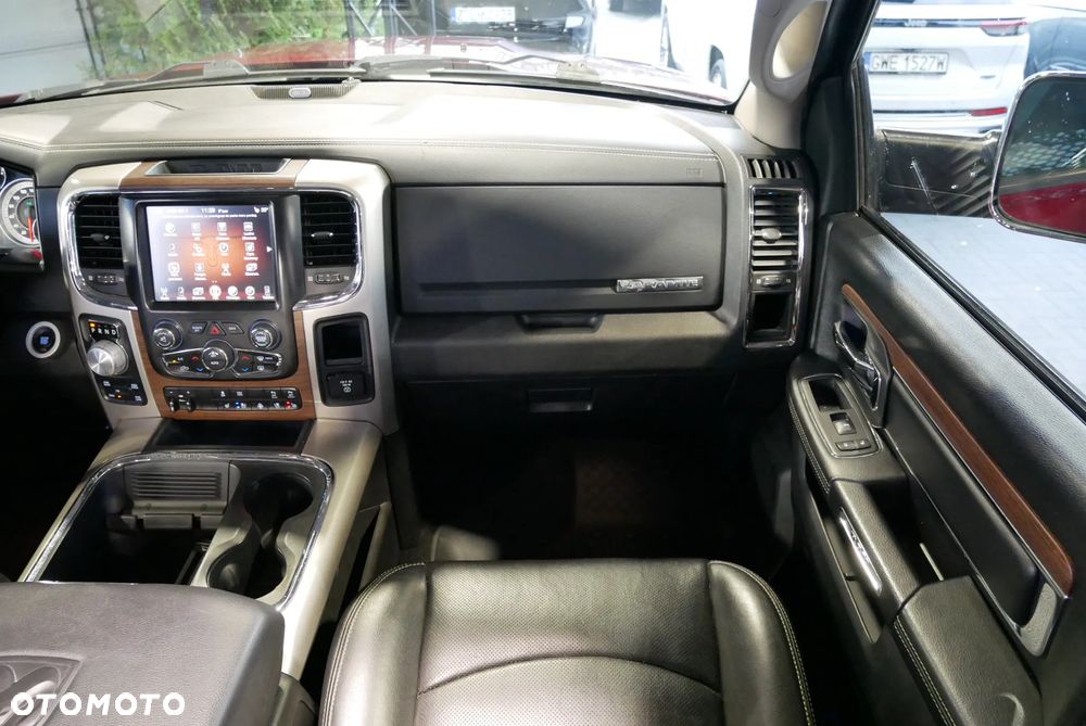 Dodge RAM 5.7 4x4 - 17