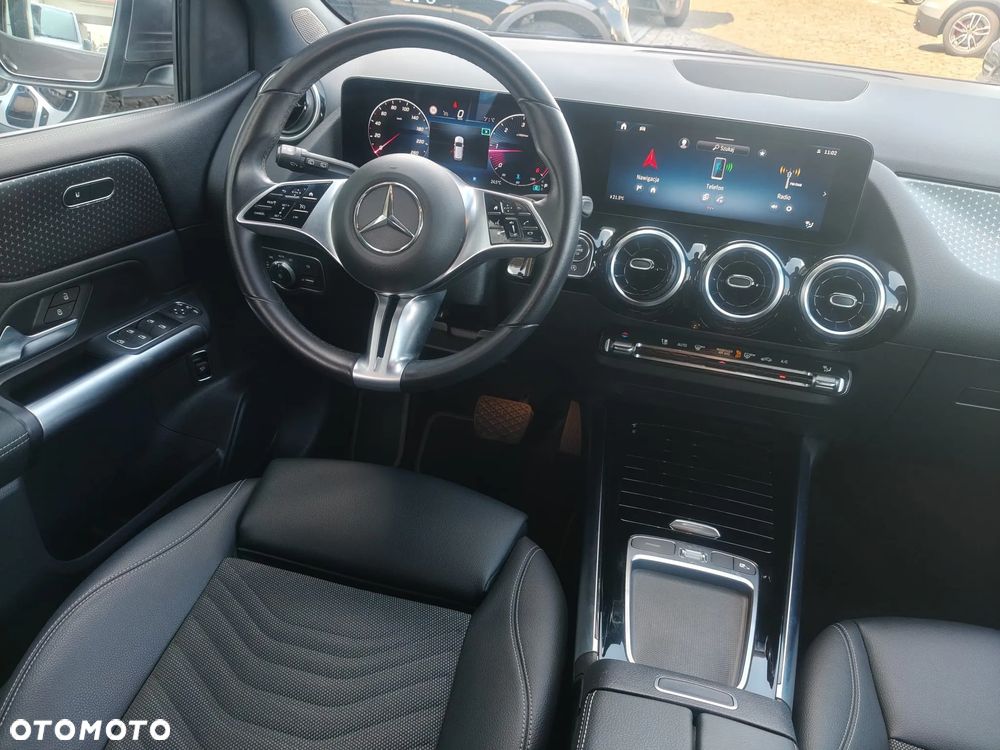Mercedes-Benz Klasa B 200 d Progressive 8G-DCT - 16
