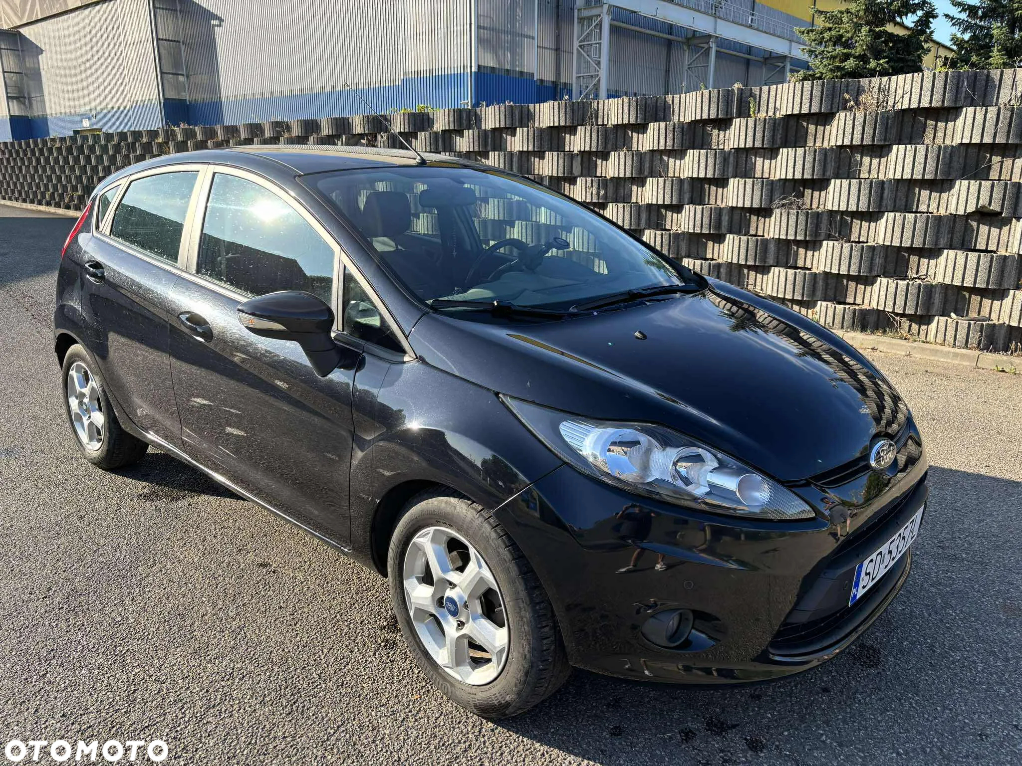 Ford Fiesta - 2