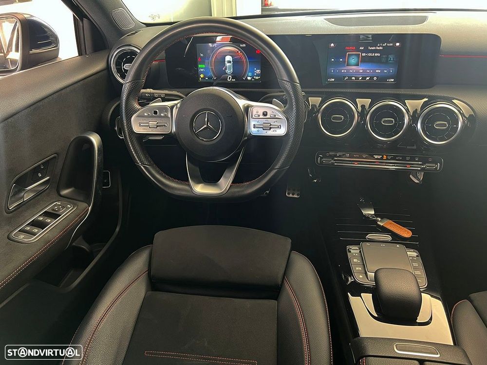 Mercedes-Benz A 250 e 8G-DCT AMG Line - 10