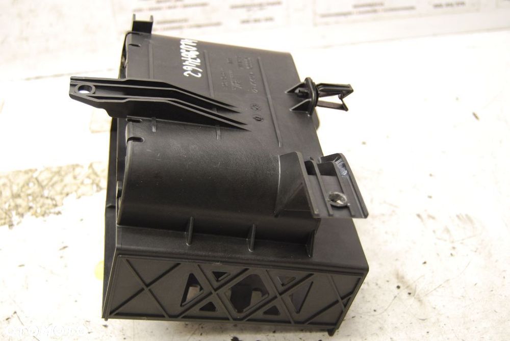 MOCOWANIE UCHWYT STEROWNIKÓW 4L0907462 AUDI Q7 2008R. - 2