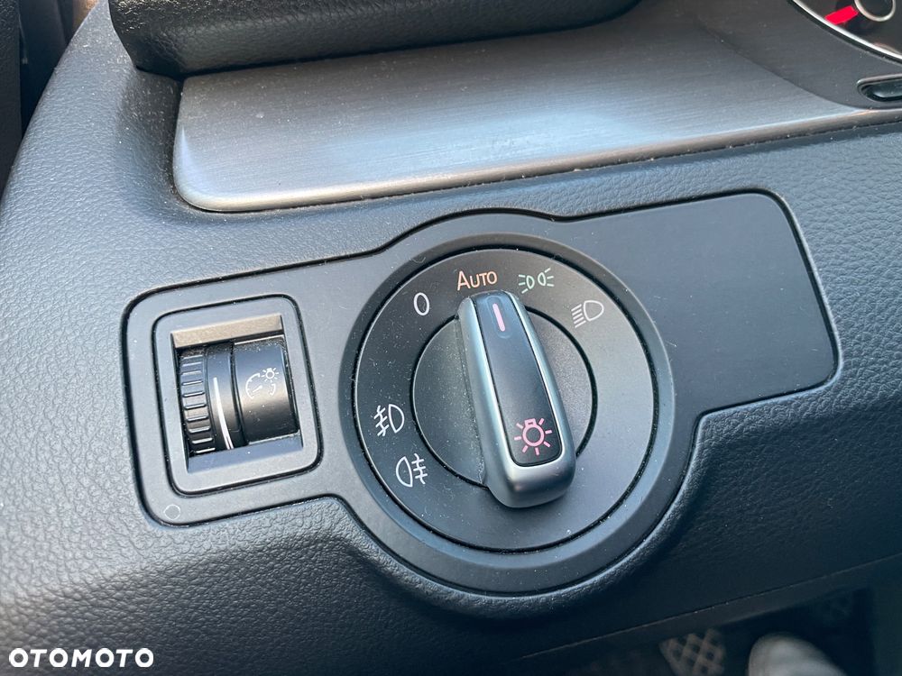 Volkswagen Passat 1.8 TSI Comfortline - 17