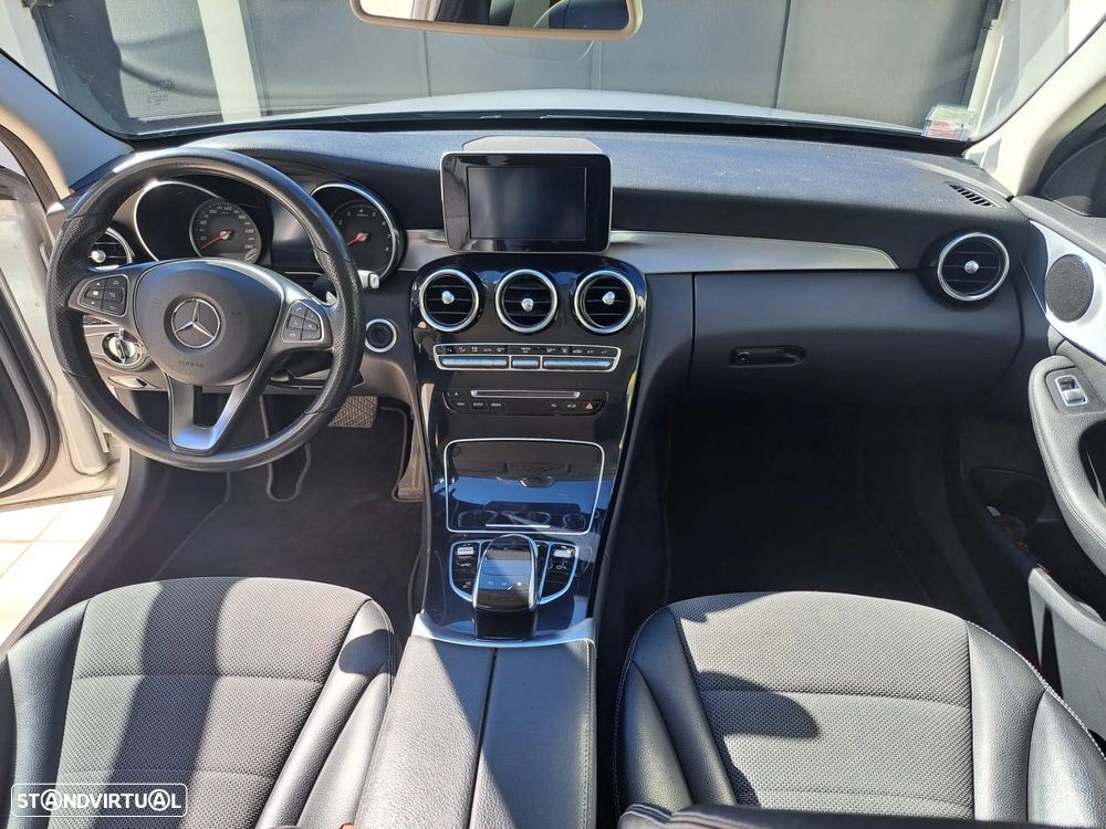 Mercedes-Benz C 350 e - 3