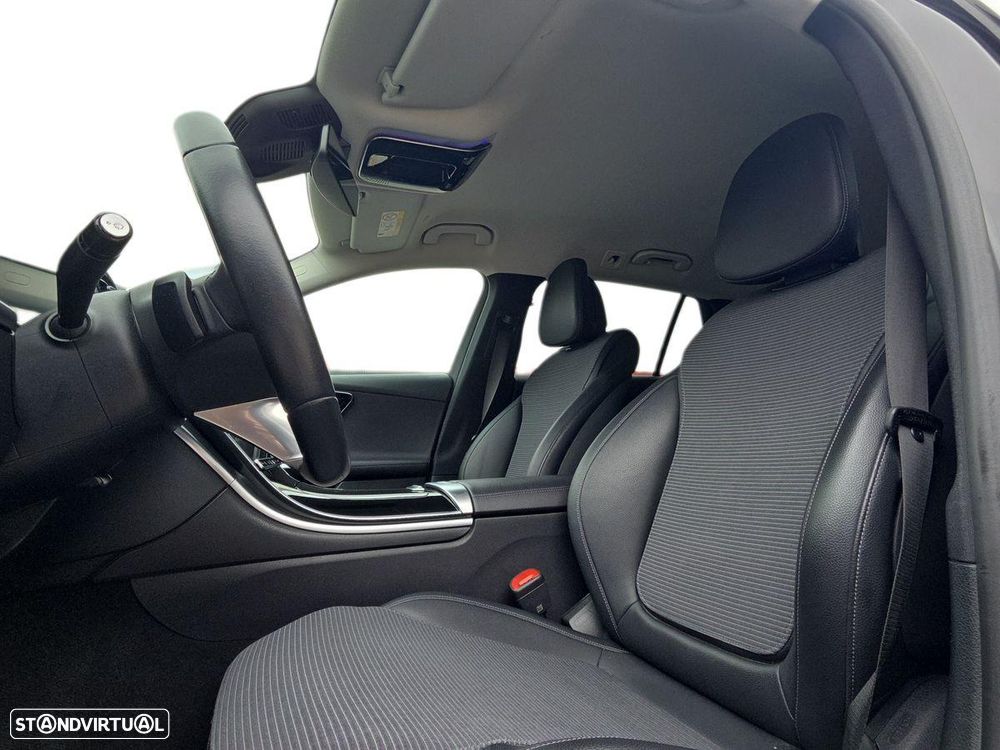 Mercedes-Benz C 220 d Avantgarde - 12