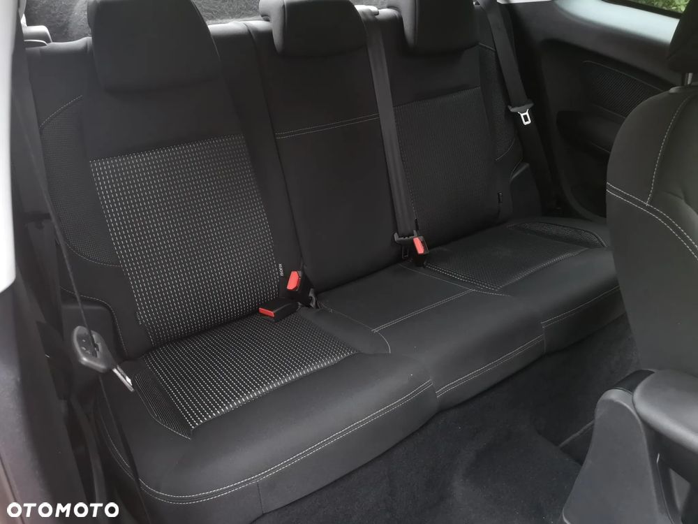 Peugeot 208 1.2 PureTech Allure S&S - 23