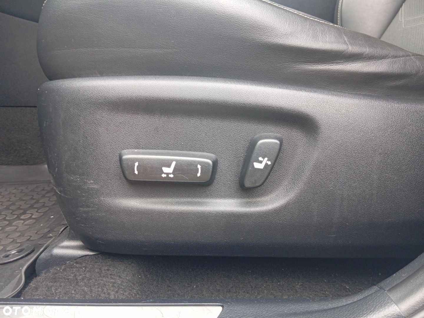 Lexus NX 300h Comfort AWD - 25
