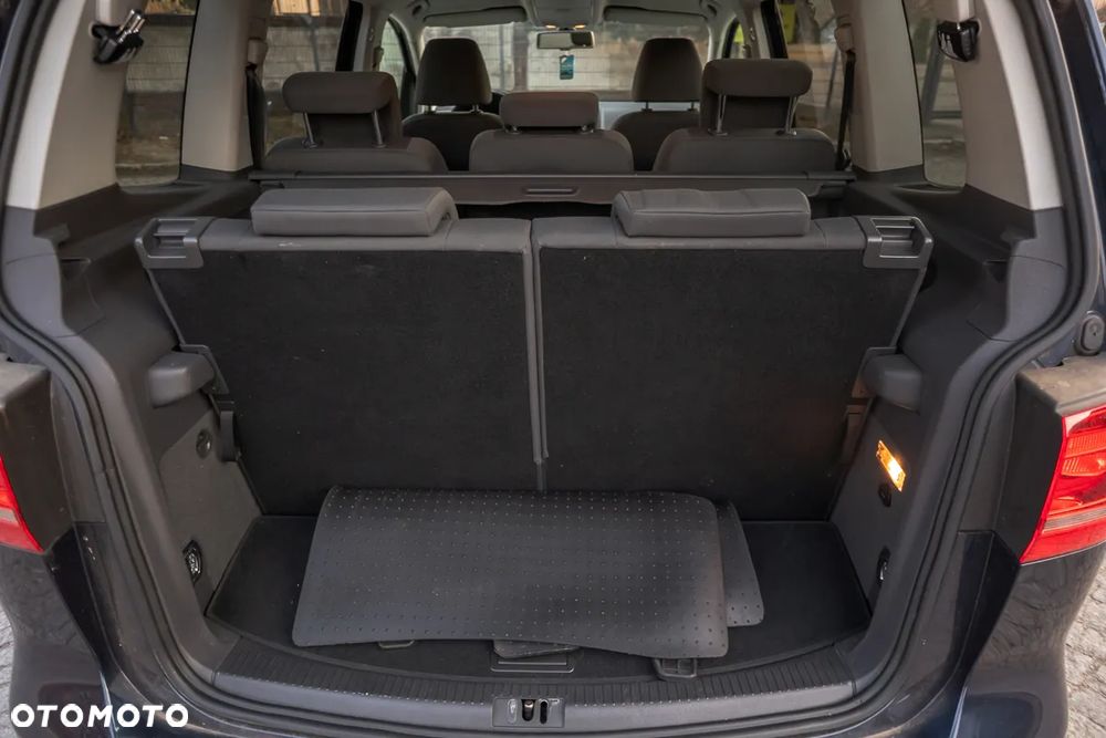 Volkswagen Touran 1.4 TSI Highline - 23