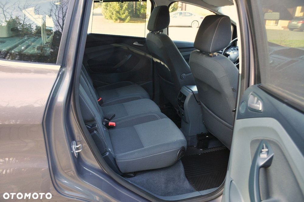 Ford C-MAX - 19