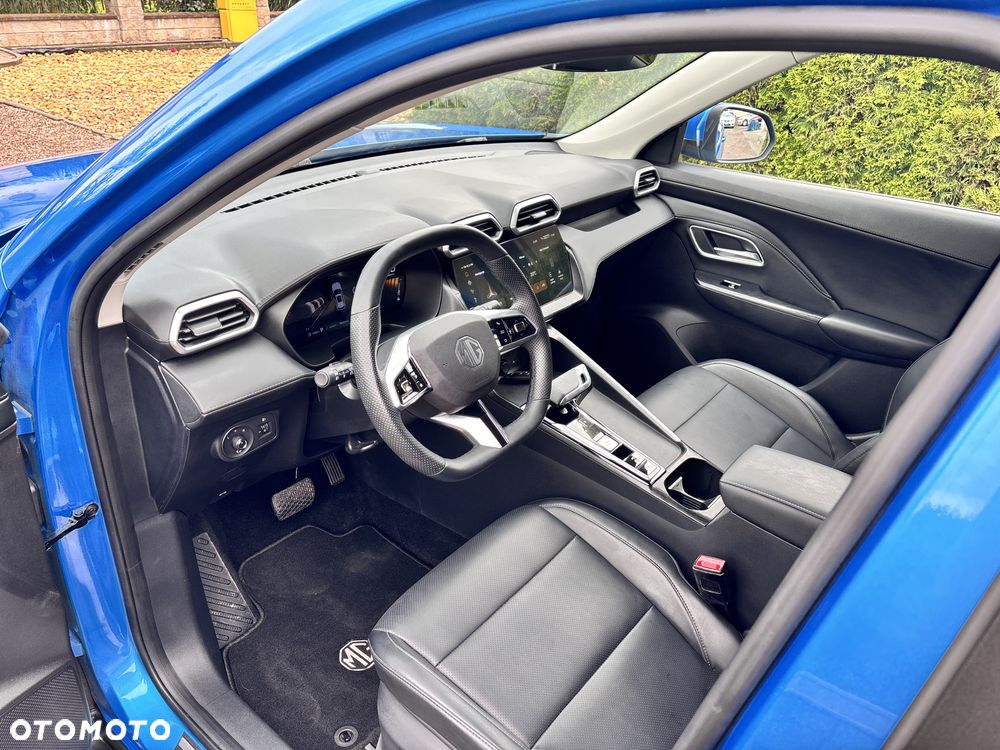 MG ZS 1.5 HEV+ Exclusive - 9