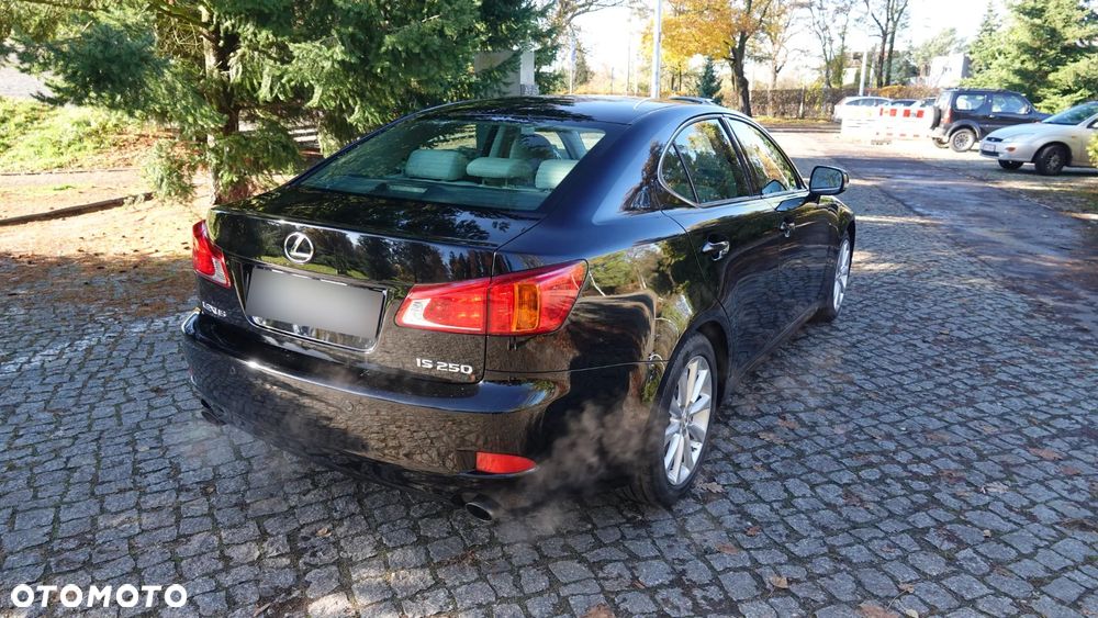 Lexus IS 250 Elegance - 4