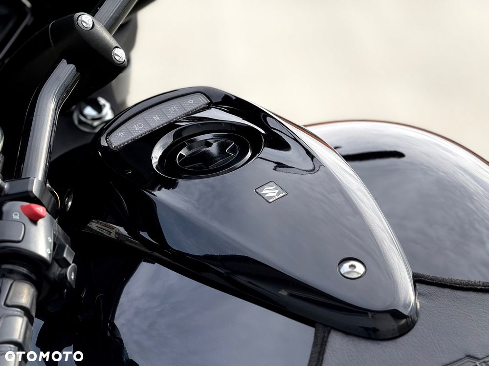 Suzuki Boulevard - 30