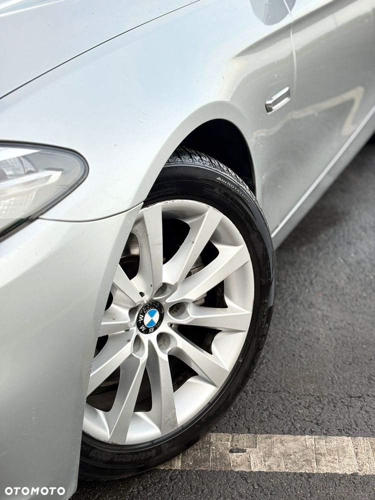 BMW Seria 5 520d - 11