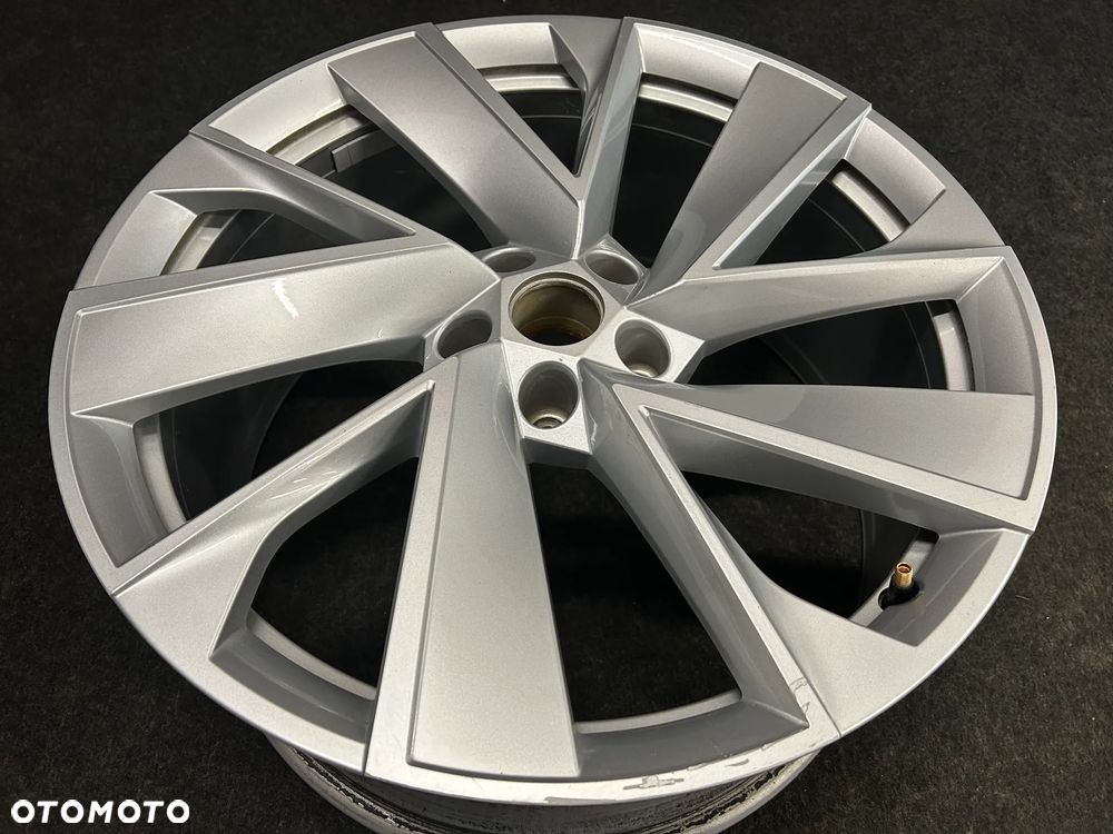 Alufelga Skoda ENYAQ IV 20 cali 5x112 1szt. 5LA601025T - 2