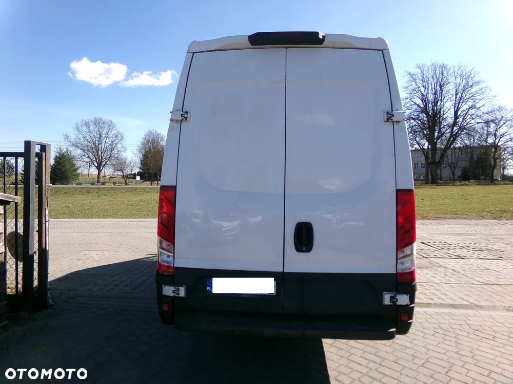 Iveco daily 35s18 - 12