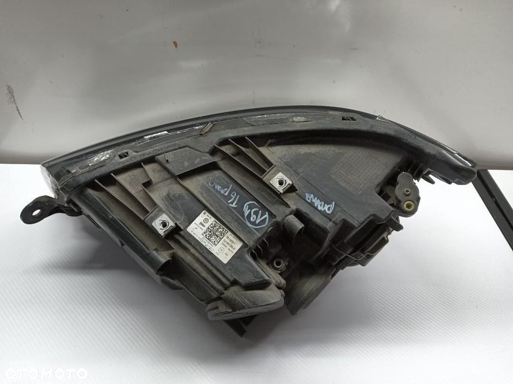 LAMPA PRZÓD PRZEDNIA PRAWA VW T6 7L194106B - 4