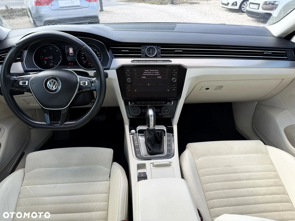 Volkswagen Passat 2.0 TDI BMT Highline DSG - 12