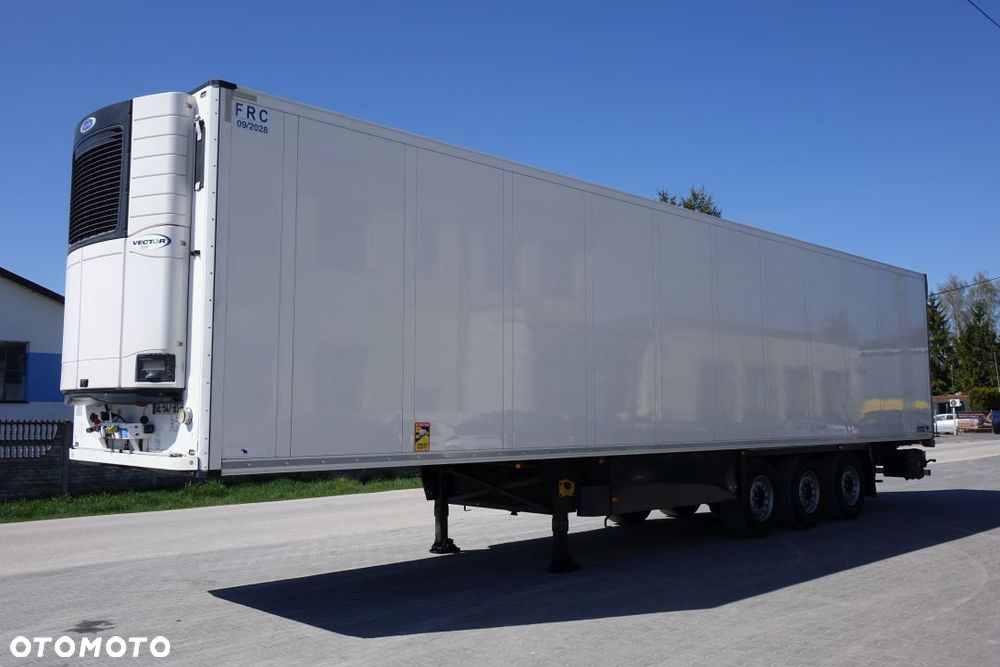 Schmitz Cargobull CHŁODNIA / CARRIER VECTOR 1550 / DOPPELSTOCK / OSIE SCHMITZ / KOSZ PALETOWY / OŚ PODNOSZONA - 1