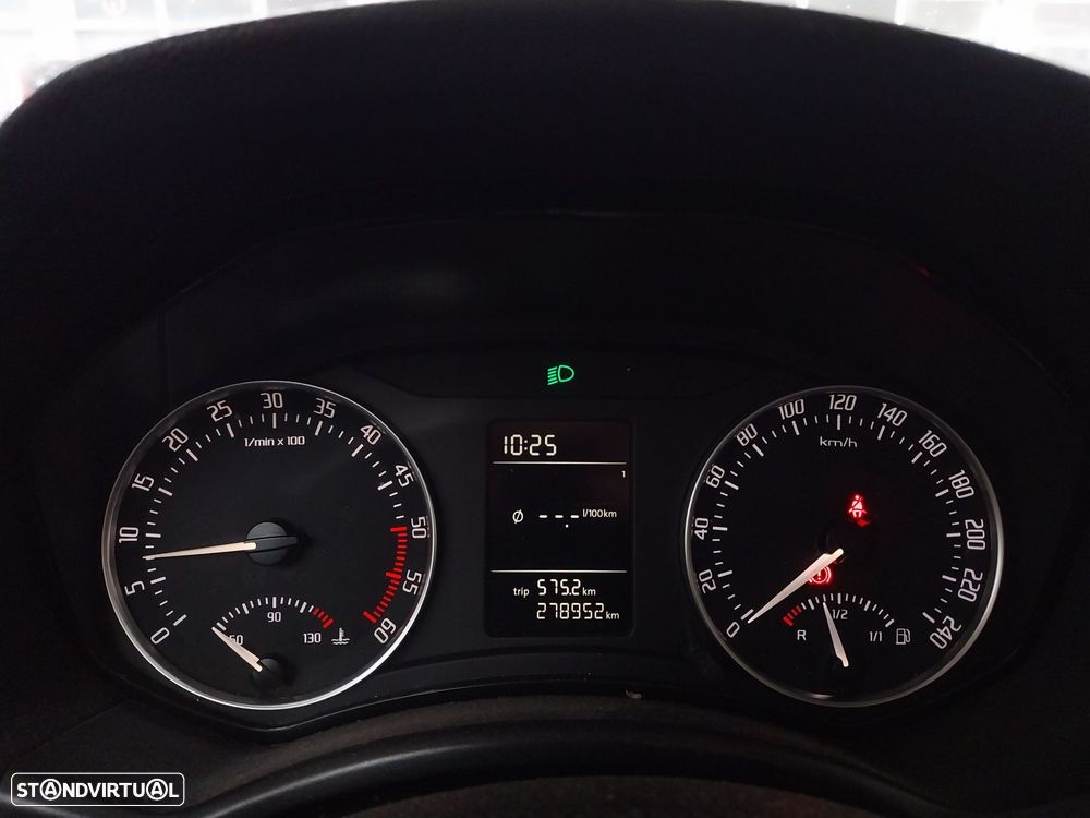 Skoda Octavia Break 1.6 TDi Greenline - 6