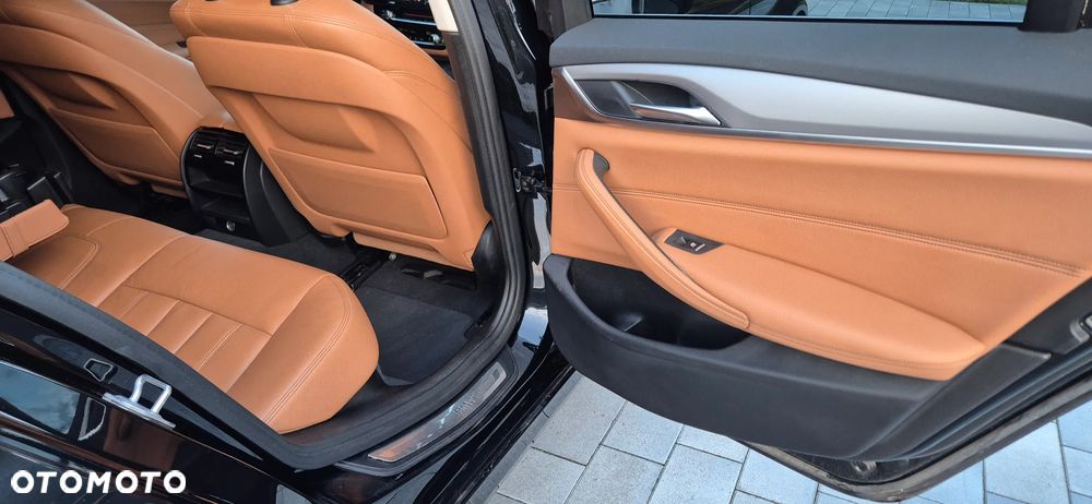 BMW Seria 5 520d Efficient Dynamics Luxury Line sport - 37