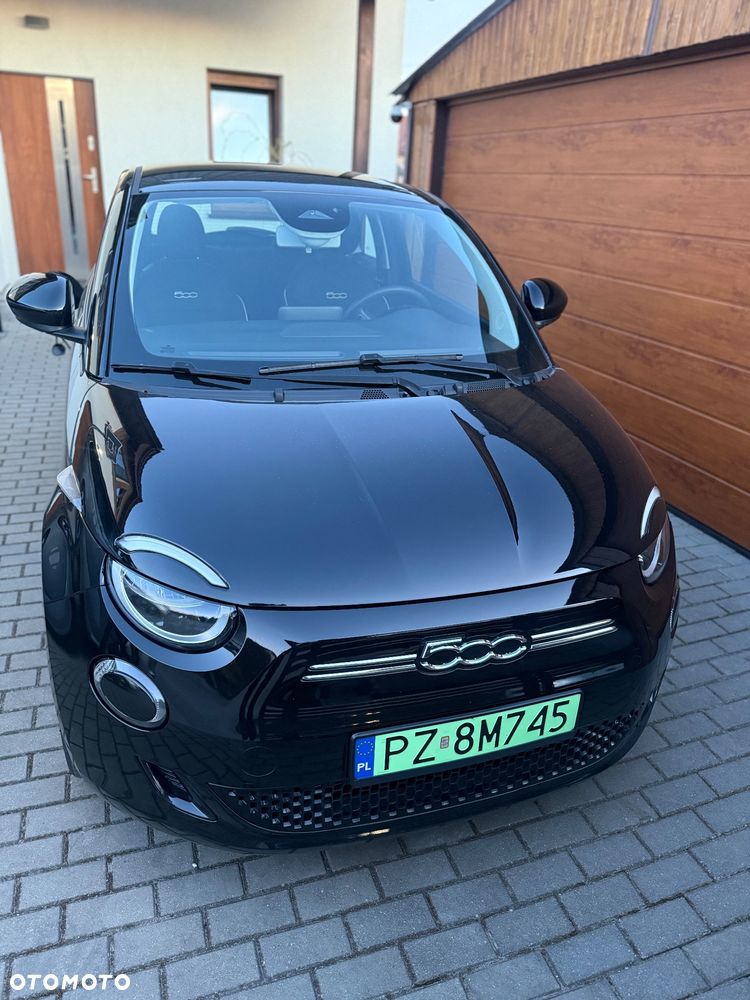 Fiat 500 23.8kWh Icon - 16
