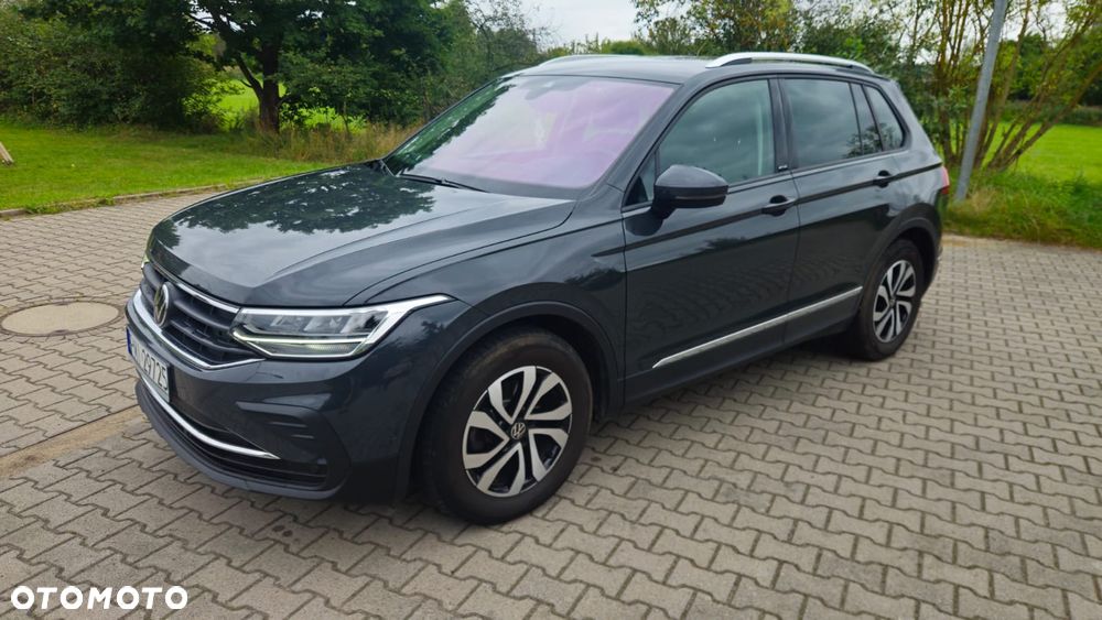 Volkswagen Tiguan 2.0 TDI SCR DSG ACTIVE - 11