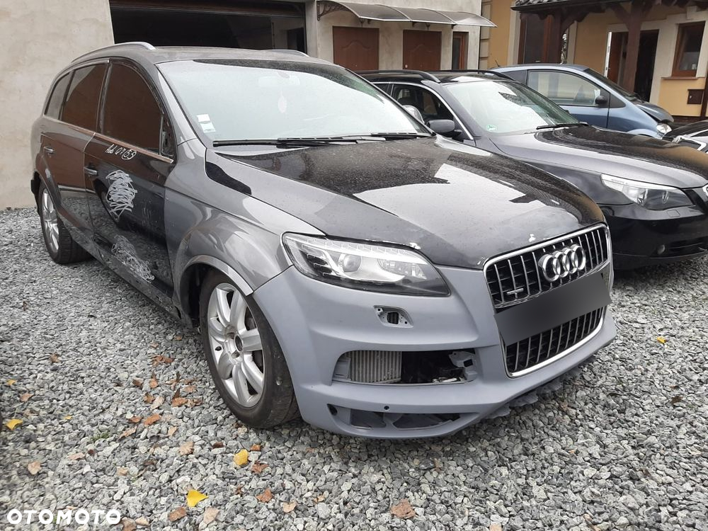 Audi Q7 3.0 TDI DPF Quattro Tiptronic - 22