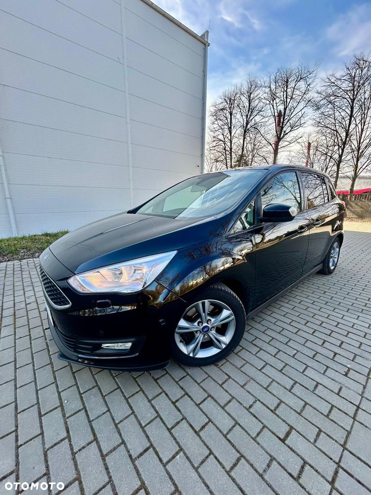 Ford Grand C-MAX - 13