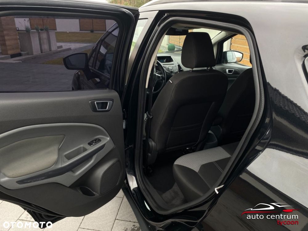 Ford EcoSport - 31