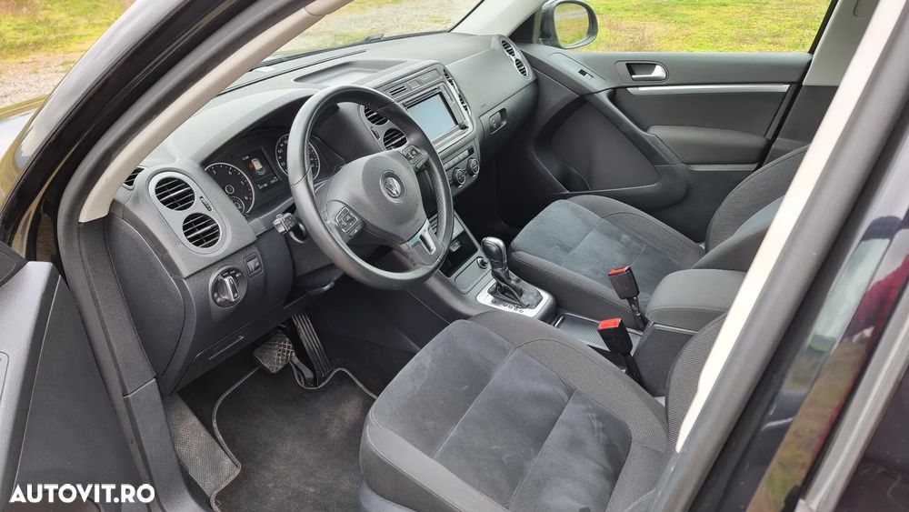 Volkswagen Tiguan 2.0 TDI SCR 4MOTION BlueMotion Technology DSG Exclusive - 5
