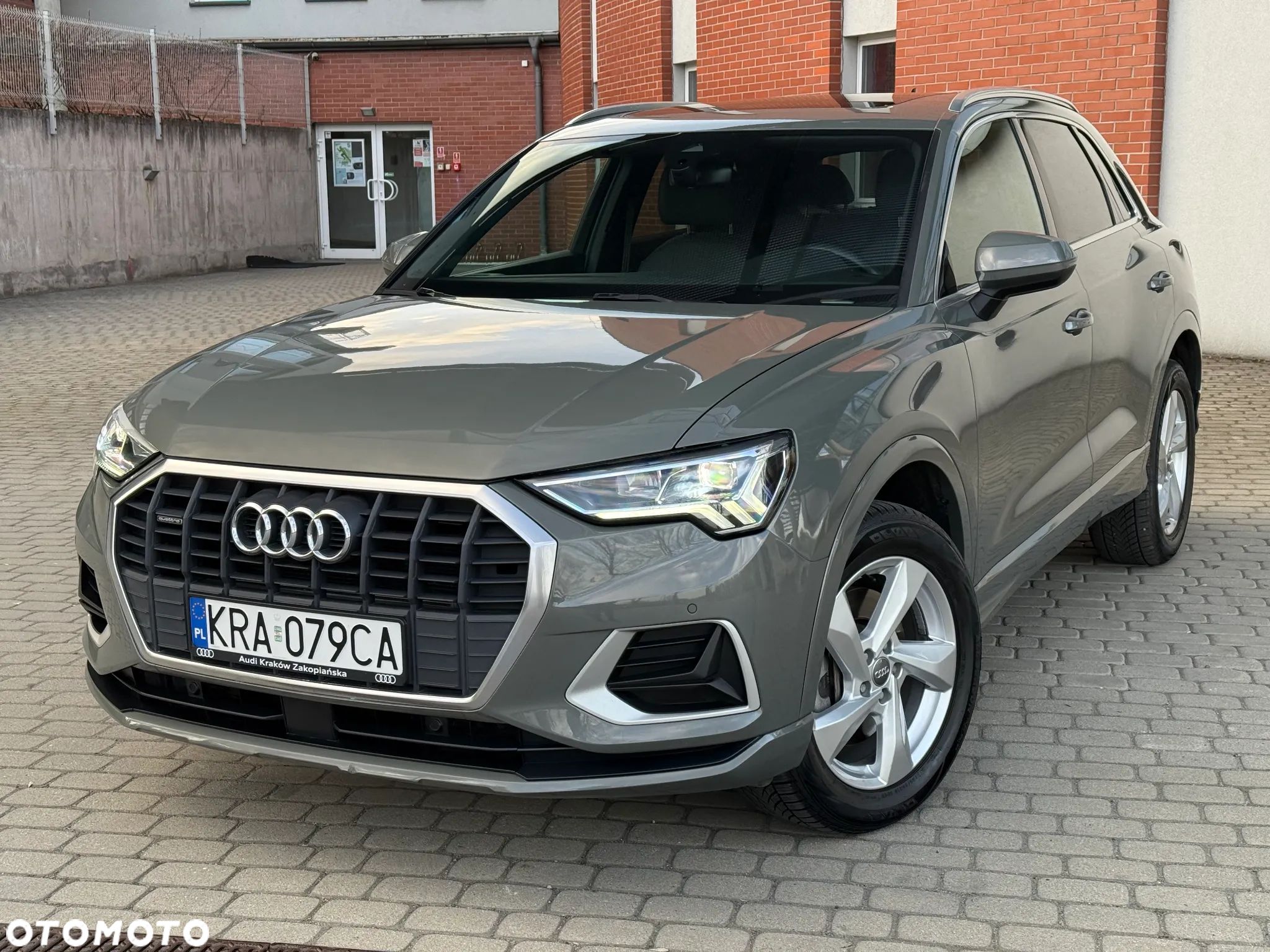 Audi Q3 40 TFSI Quattro S-Line S tronic - 1