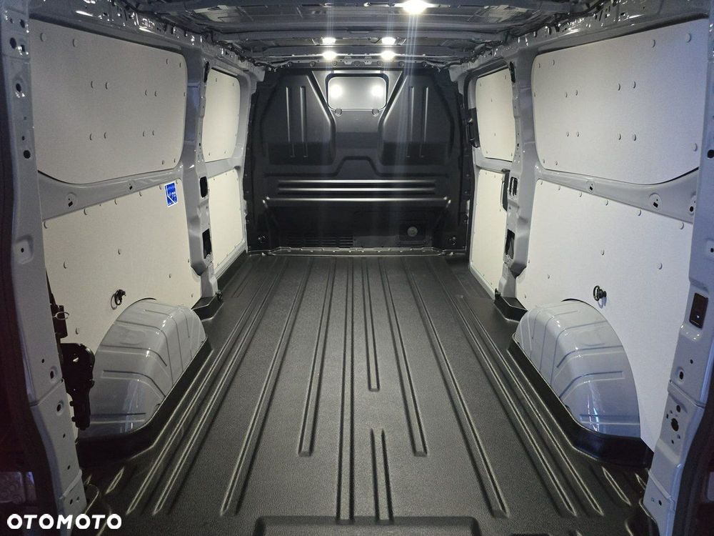 Ford Transit Custom - 5