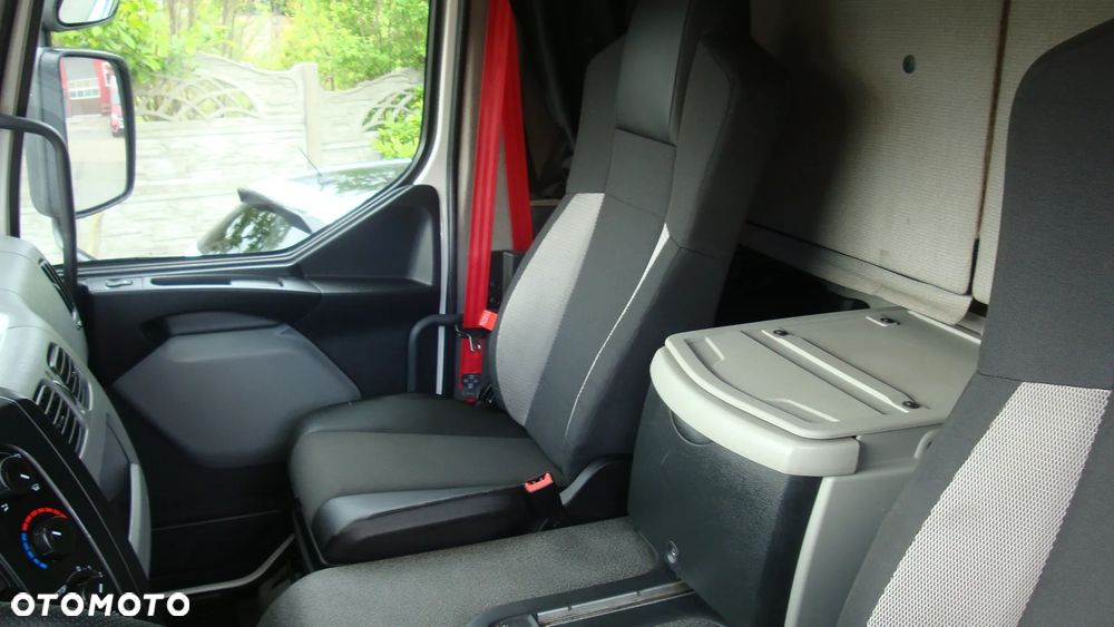Renault Podwozie DMC 16 T - 13