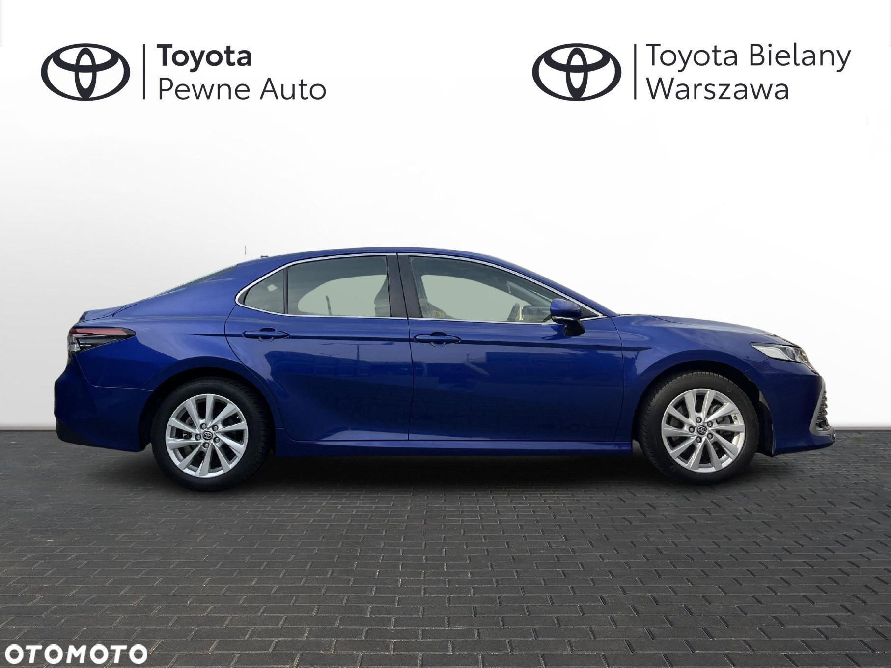 Toyota Camry - 7