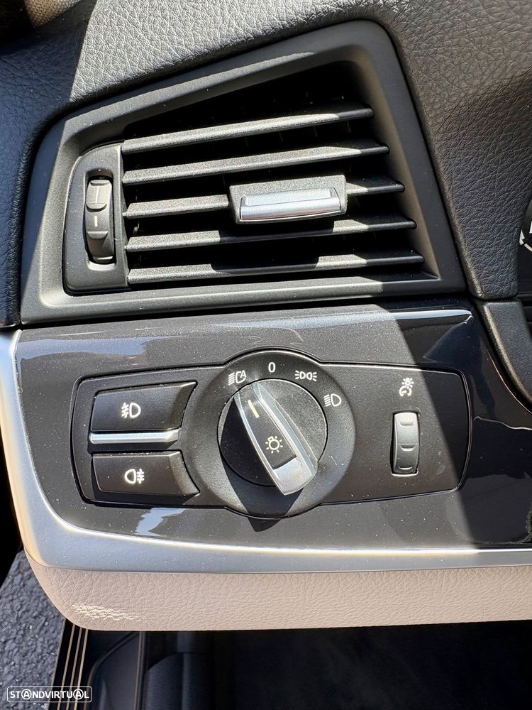 BMW 520 d Auto - 13