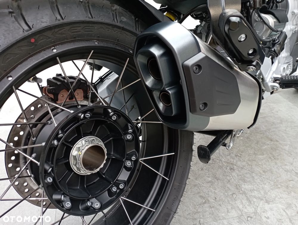 Moto Guzzi Stelvio - 16