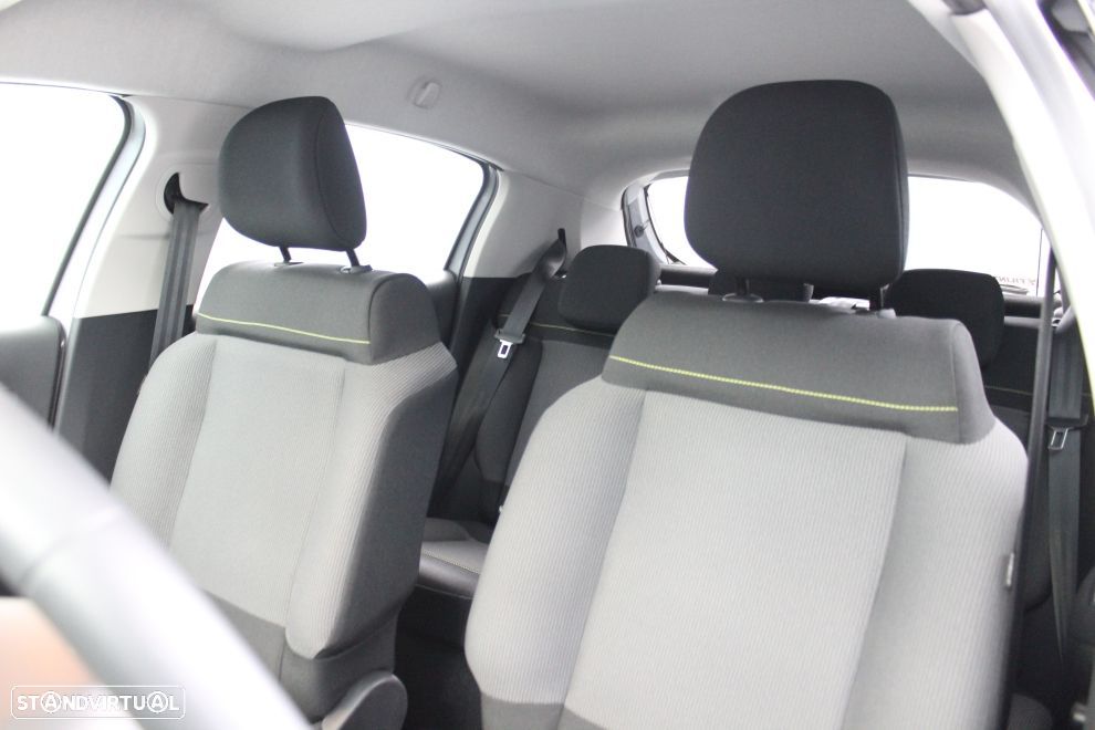 Citroën C3 1.2 PureTech Shine - 30