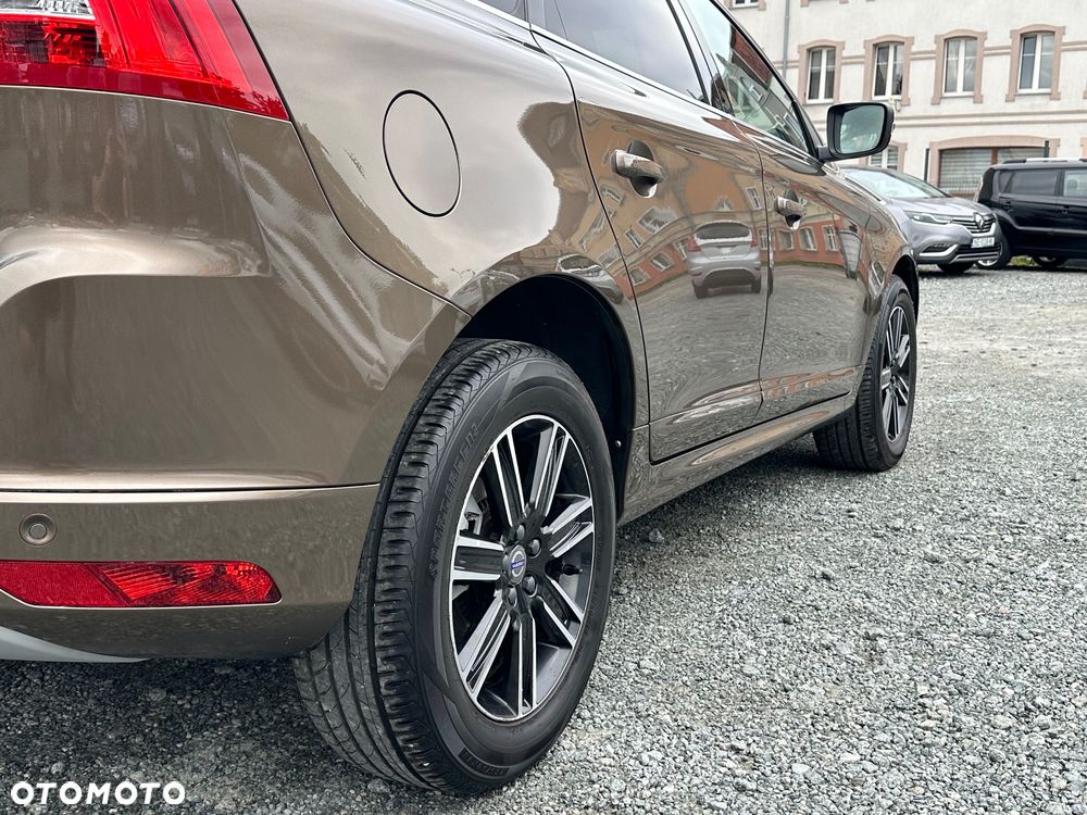 Volvo XC 60 D3 Drive-E Momentum - 6