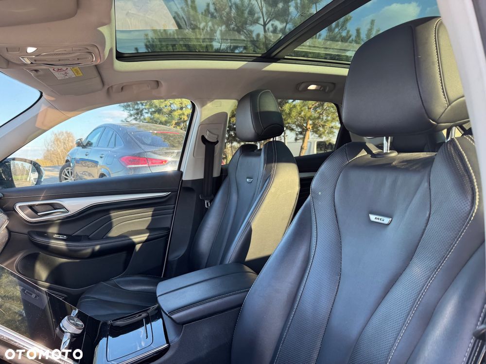 MG Marvel R Luxury - 9