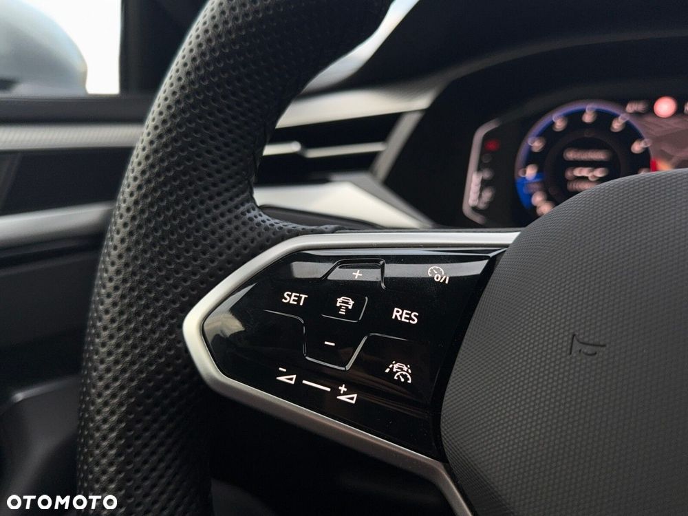 Volkswagen Arteon 2.0 TSI R-Line DSG - 17