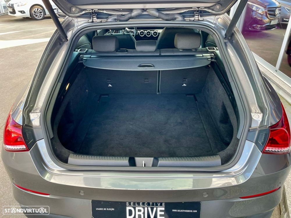 Mercedes-Benz CLA 180 d Shooting Brake Progressive Aut. - 11