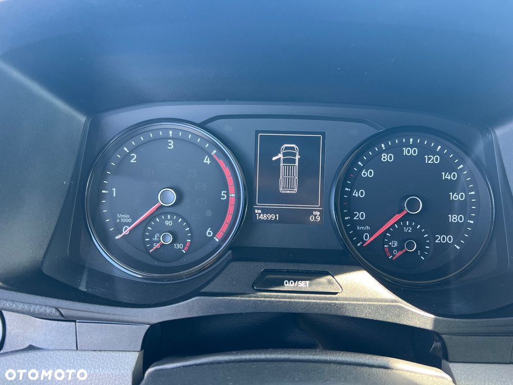 Volkswagen Crafter - 12