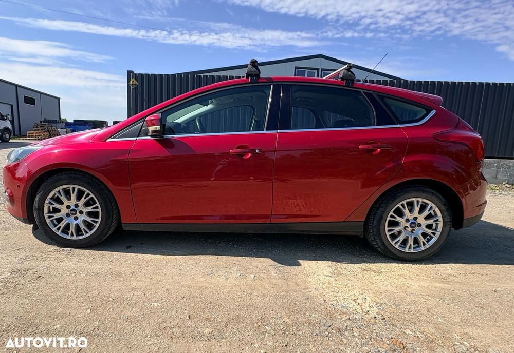 Ford Focus 1.6 TDCI DPF Titanium - 8