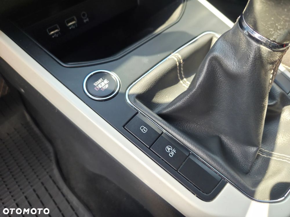 Seat Arona 1.0 Eco TSI XCELLENCE - 15