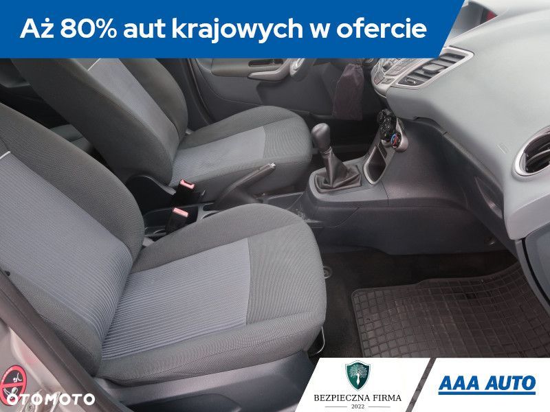 Ford Fiesta - 10