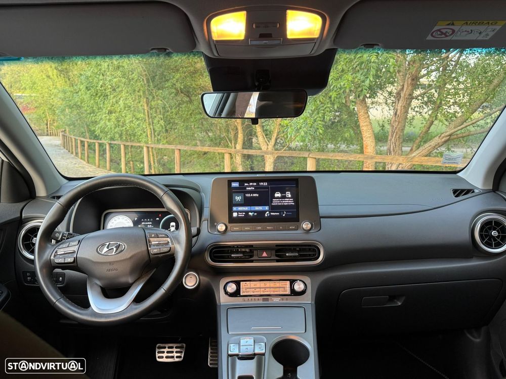 Hyundai Kauai 39 kWh Premium - 18