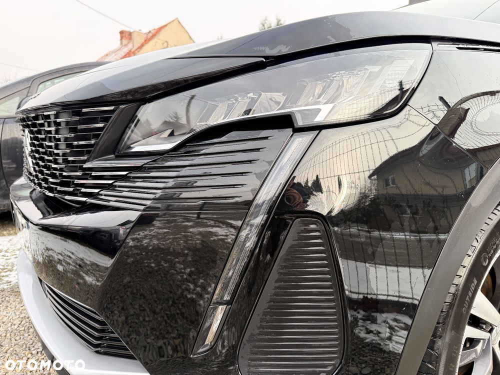 Peugeot 3008 1.2 PureTech GPF Allure S&S - 24