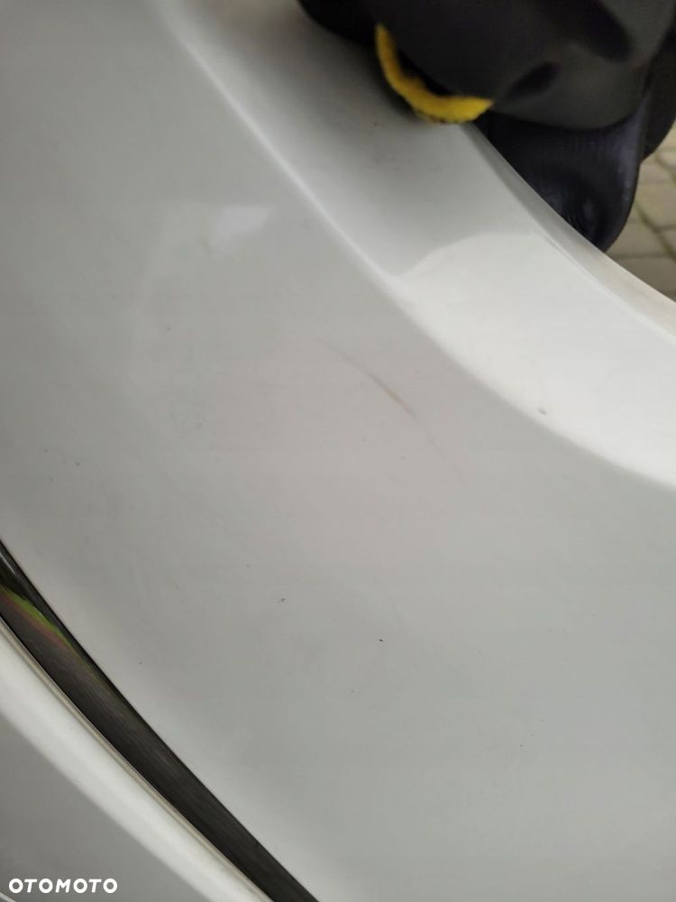 MERCEDES W204 KOMBI ZDERZAK TYLNY TYŁ 3.0 CDI V6 2 WYDECHY 650 BIAŁY - 9