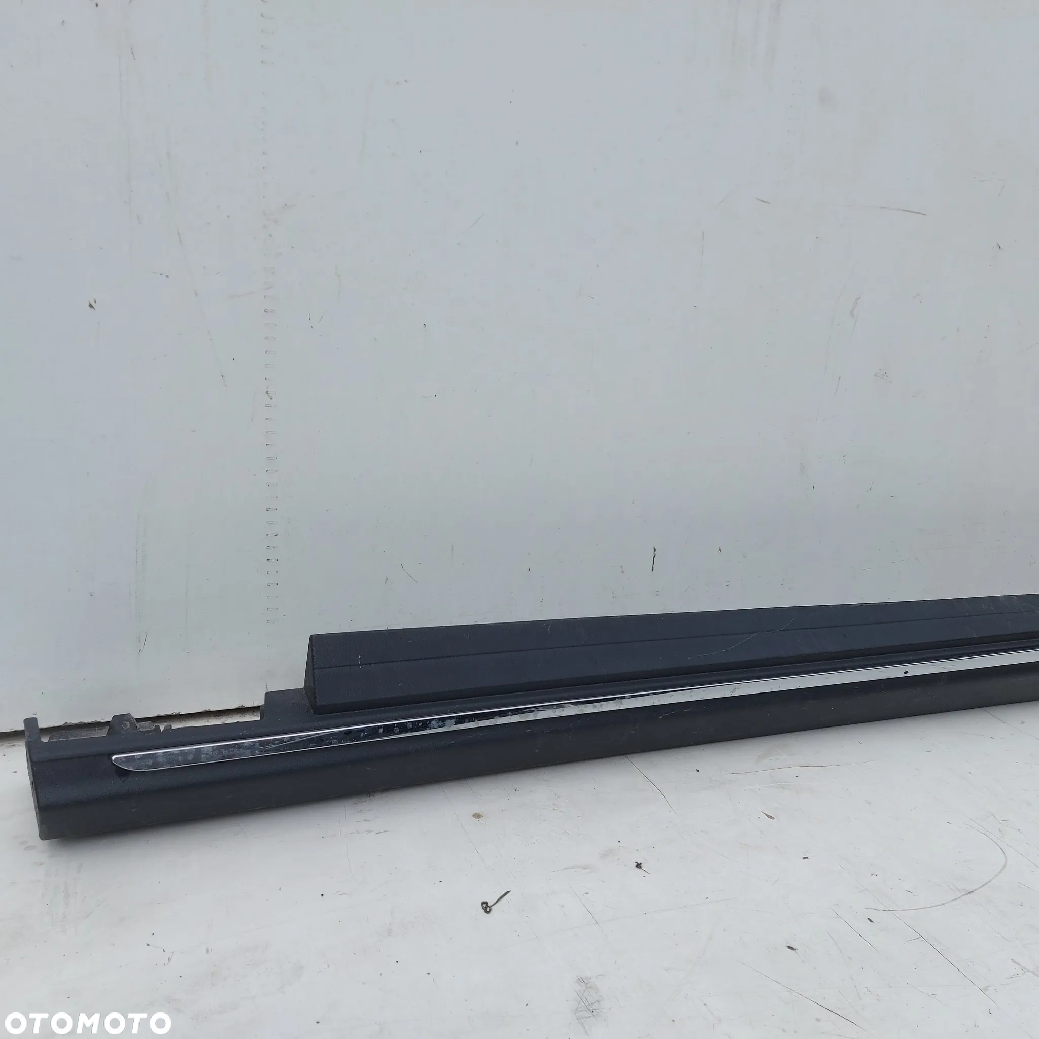 LISTWA PROGOWA LEWA NAKLADA CHROM KOMPLETNA STELAZ MERCEDES ML W166 ORYGINAL DEMONTAZ 1666980054 - 3