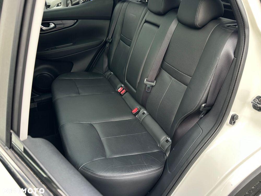 Nissan Qashqai 1.5 dCi Tekna EU6 - 21